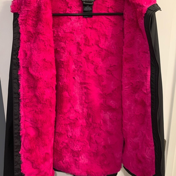 Furry fleece North Face jacket - Picture 2 of 8